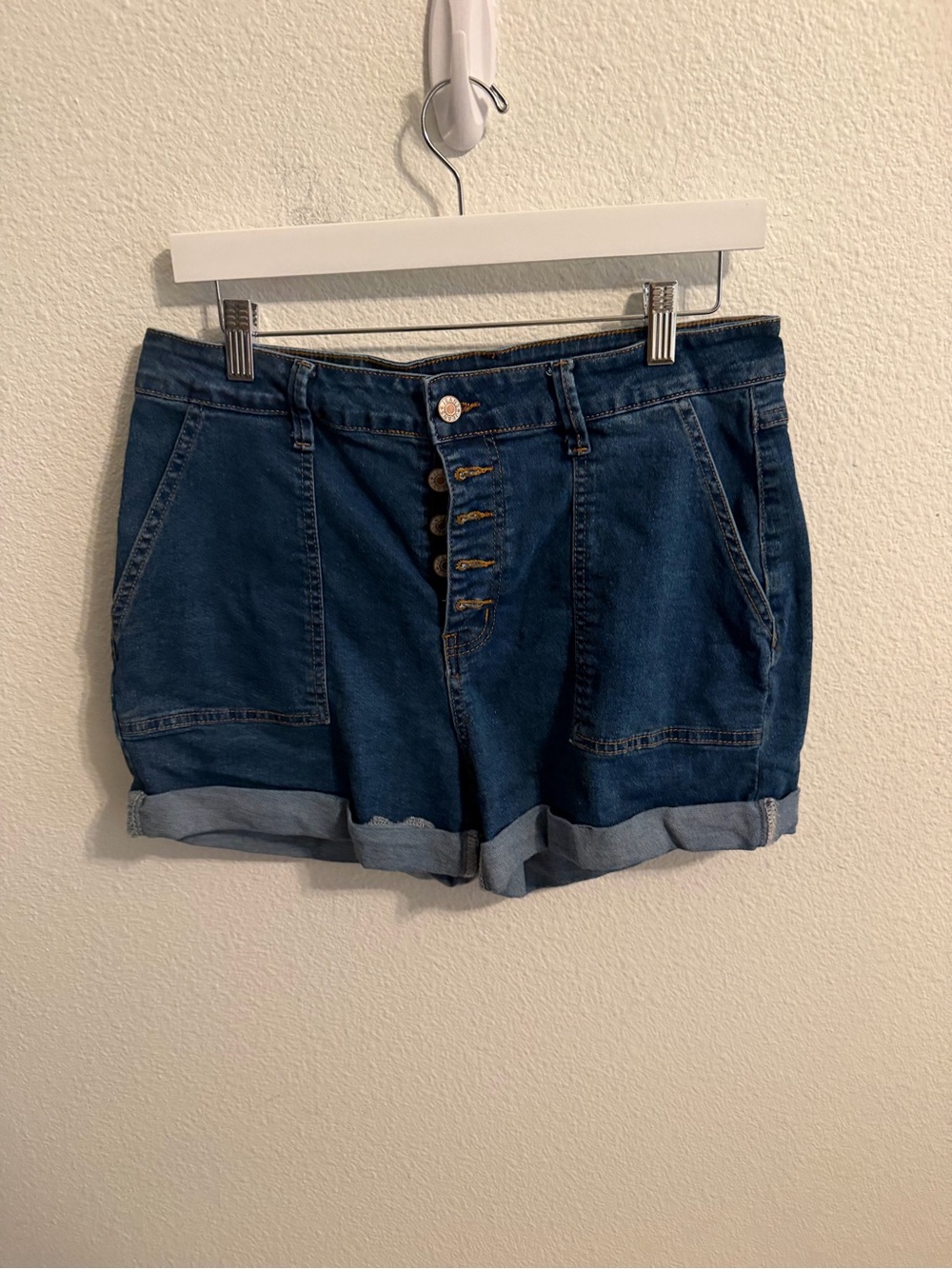 Button-Front Rolled Hem Denim Shorts - Dark Blue